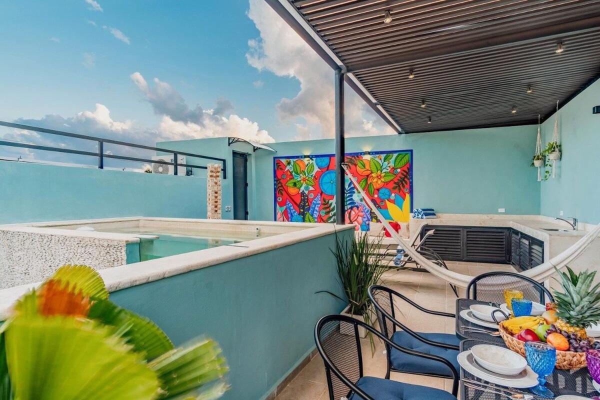 Rincon Del Cielo Rooftop With Glass Walled Pool Merida Exterior photo