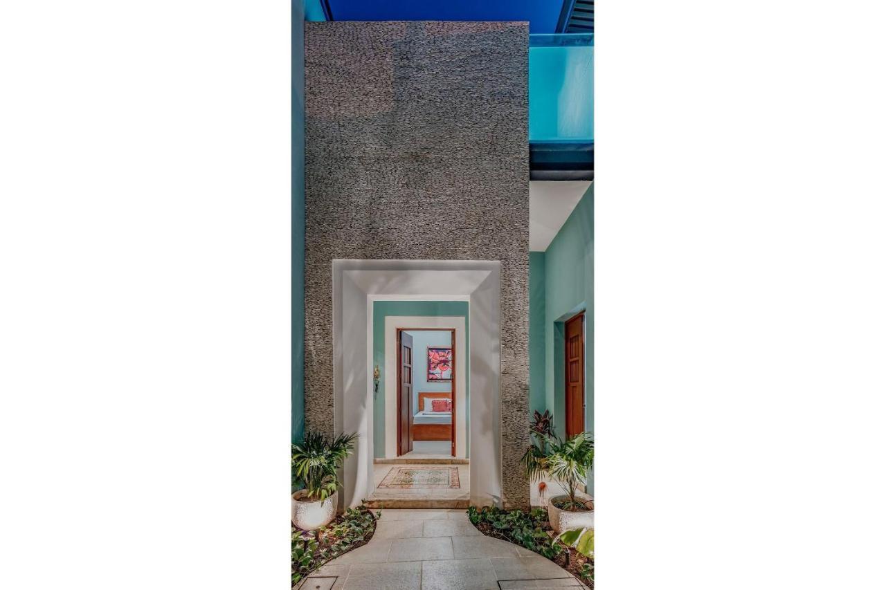 Rincon Del Cielo Rooftop With Glass Walled Pool Merida Exterior photo