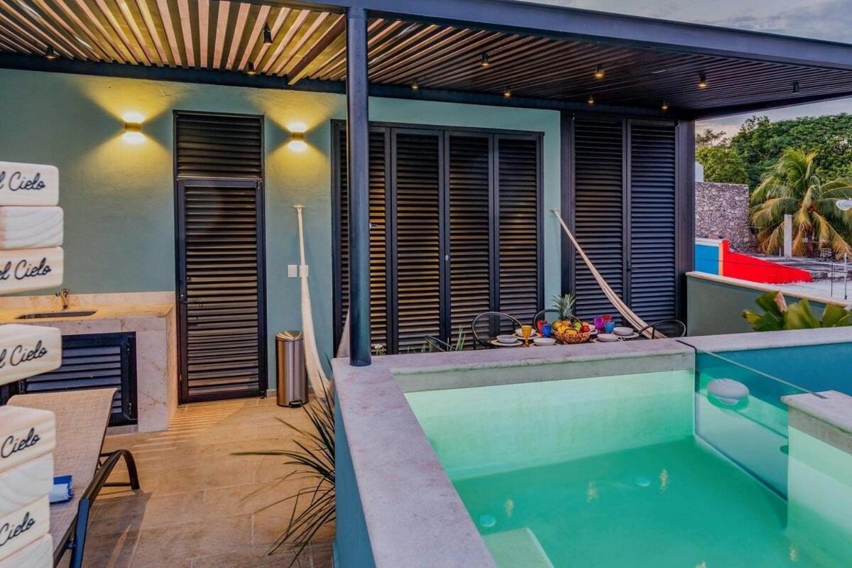 Rincon Del Cielo Rooftop With Glass Walled Pool Merida Exterior photo